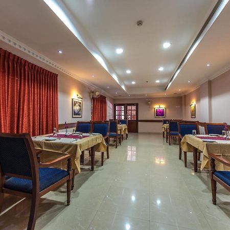 Kallada Hotels And Resorts Thrissur Екстер'єр фото