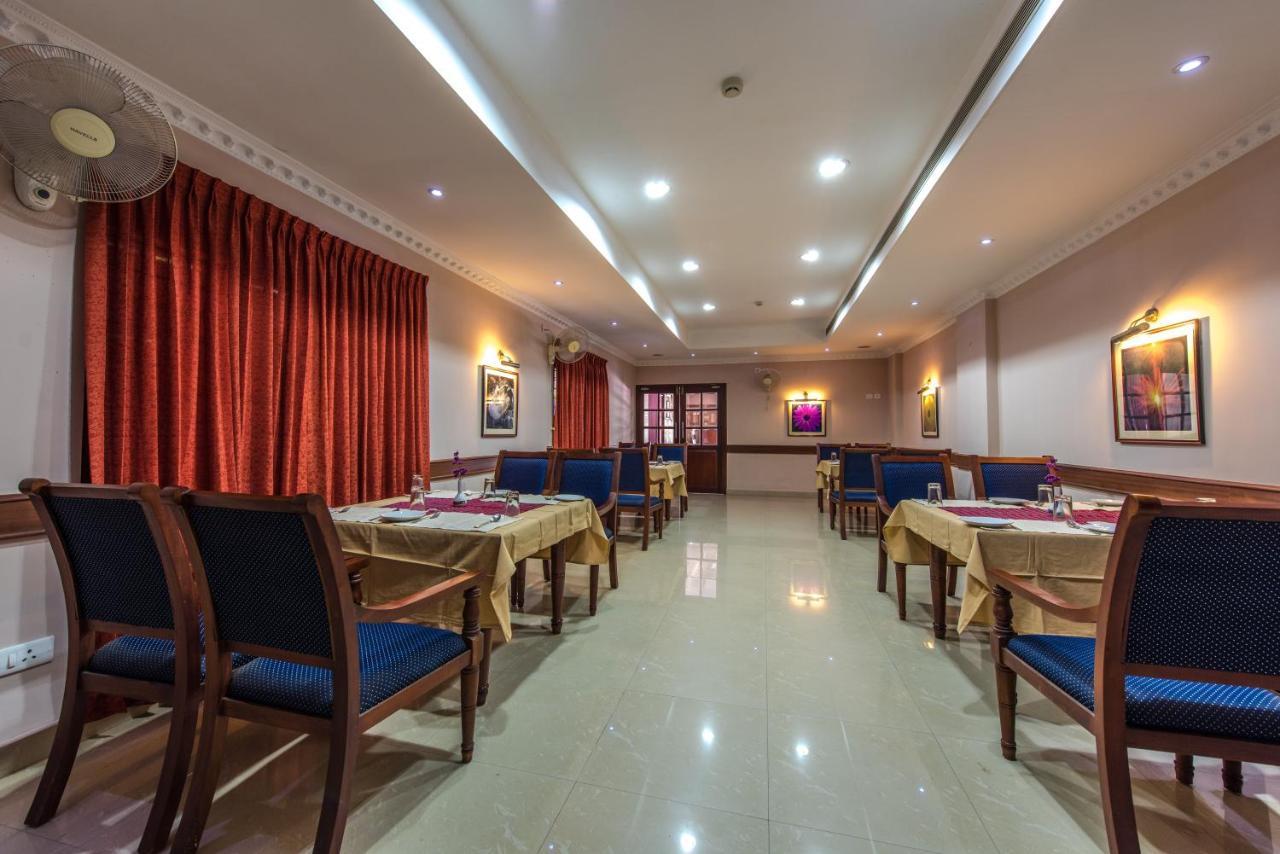 Kallada Hotels And Resorts Thrissur Екстер'єр фото